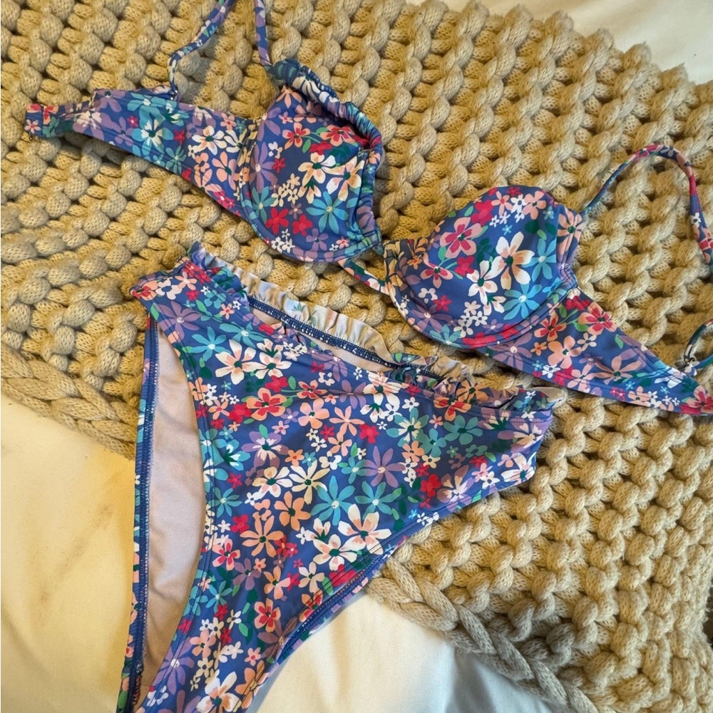 Cupshe Floral Bikini - Blue and Pink